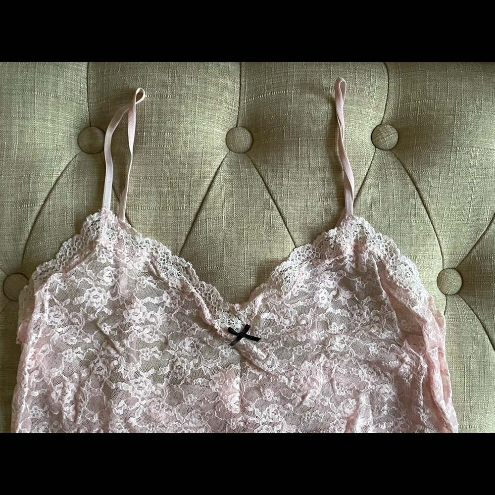 VICTORIA’S SECRET LACE CAMISOLE, Size L